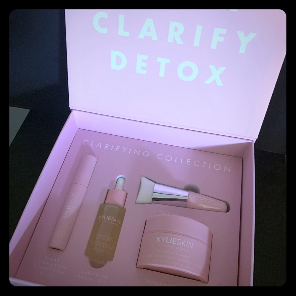 Kylie Clairying Collection PR Kit - BRAND NEW💥